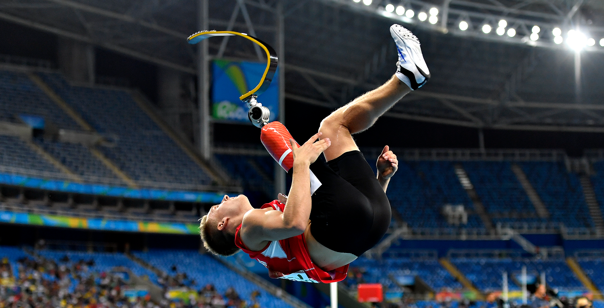 赛奖金和商 赛奖金和商